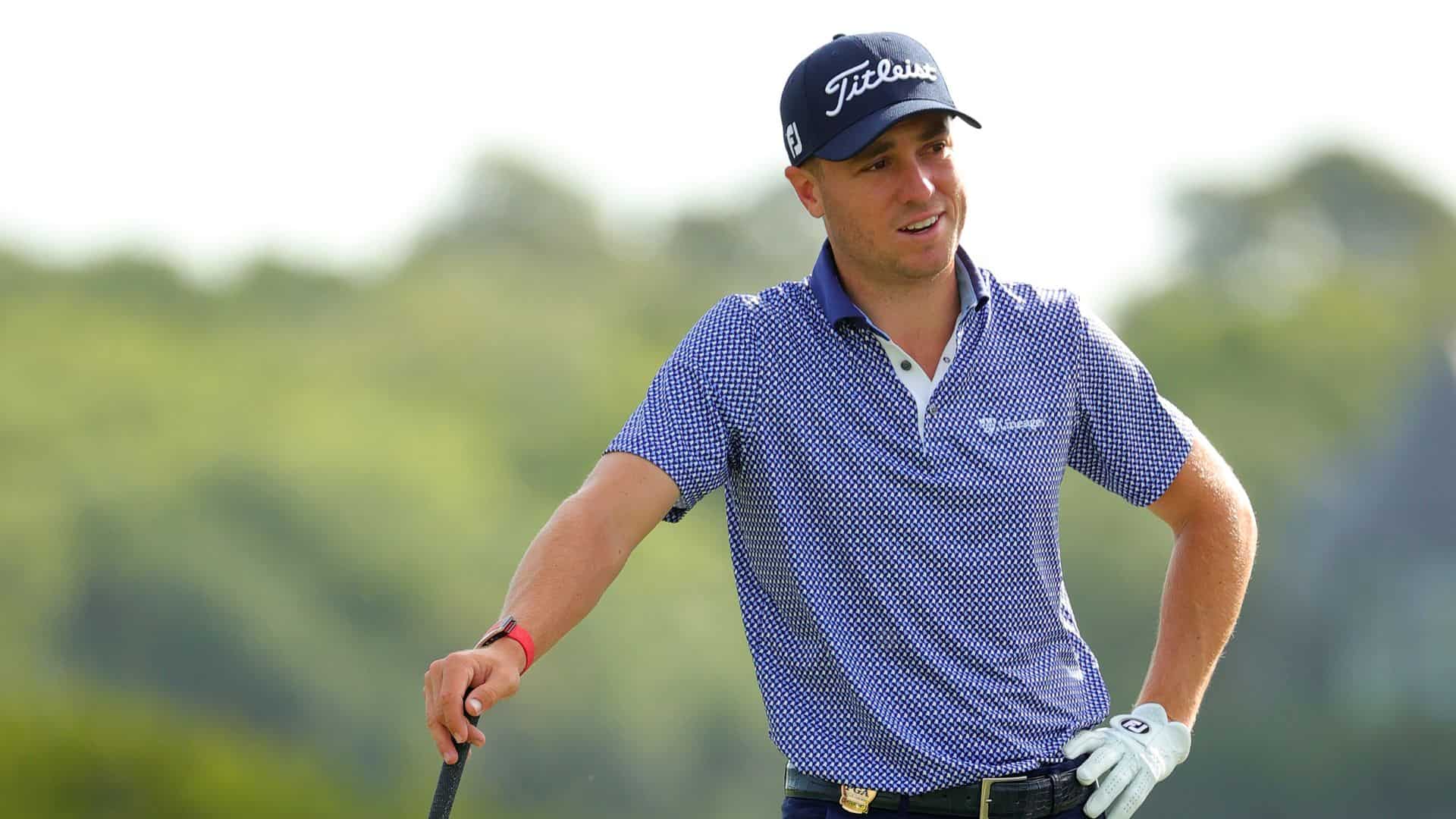 Justin Thomas playing golf