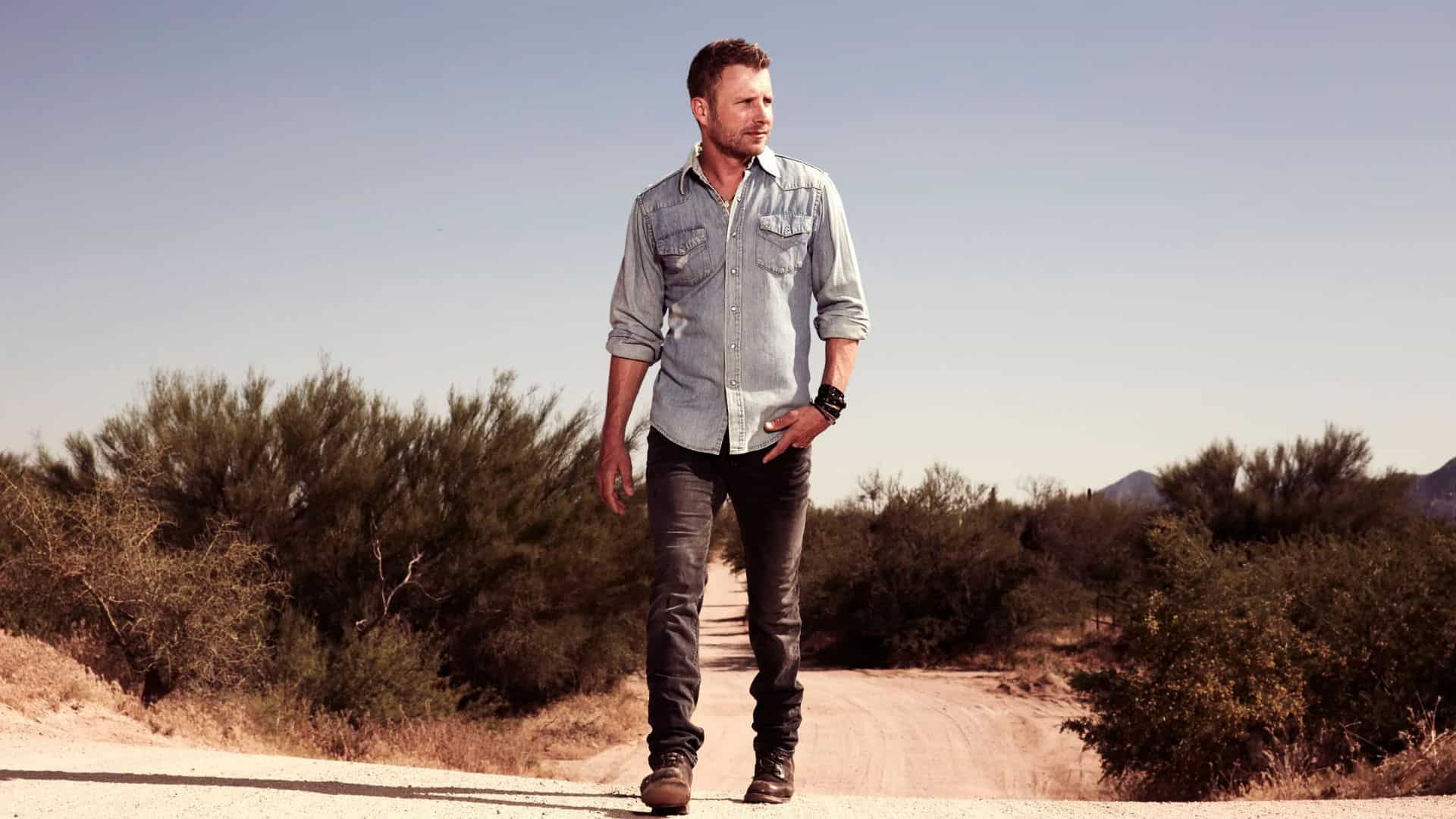 Dierks Bentley, Singer