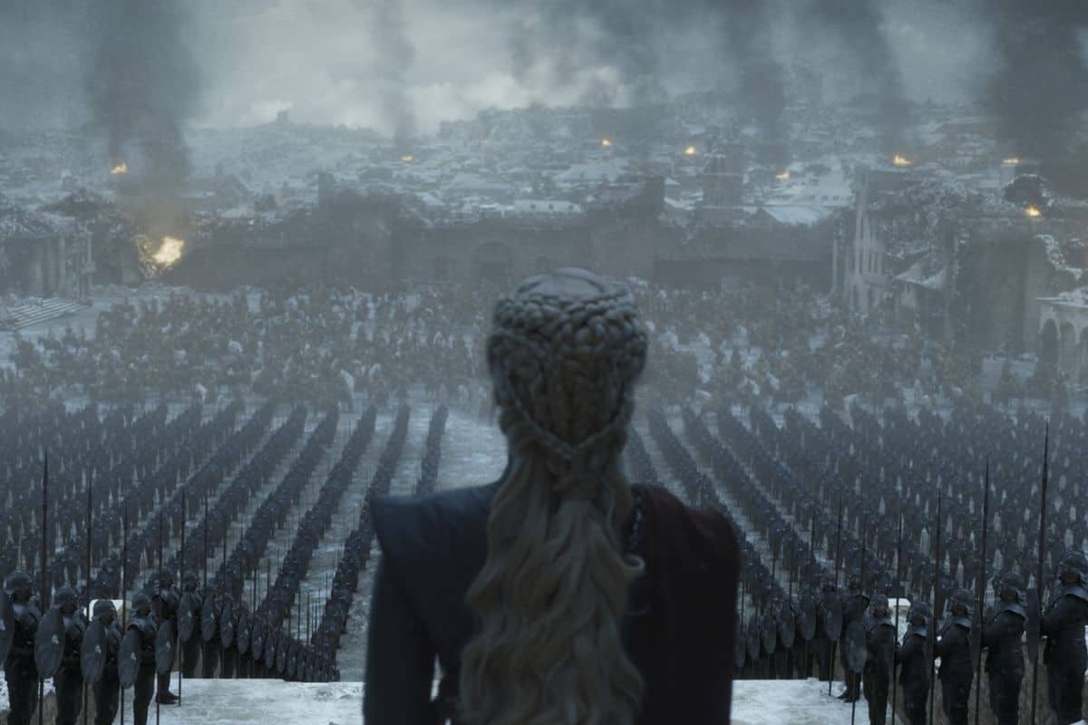 What episode does daenerys burn the lannister Army?
