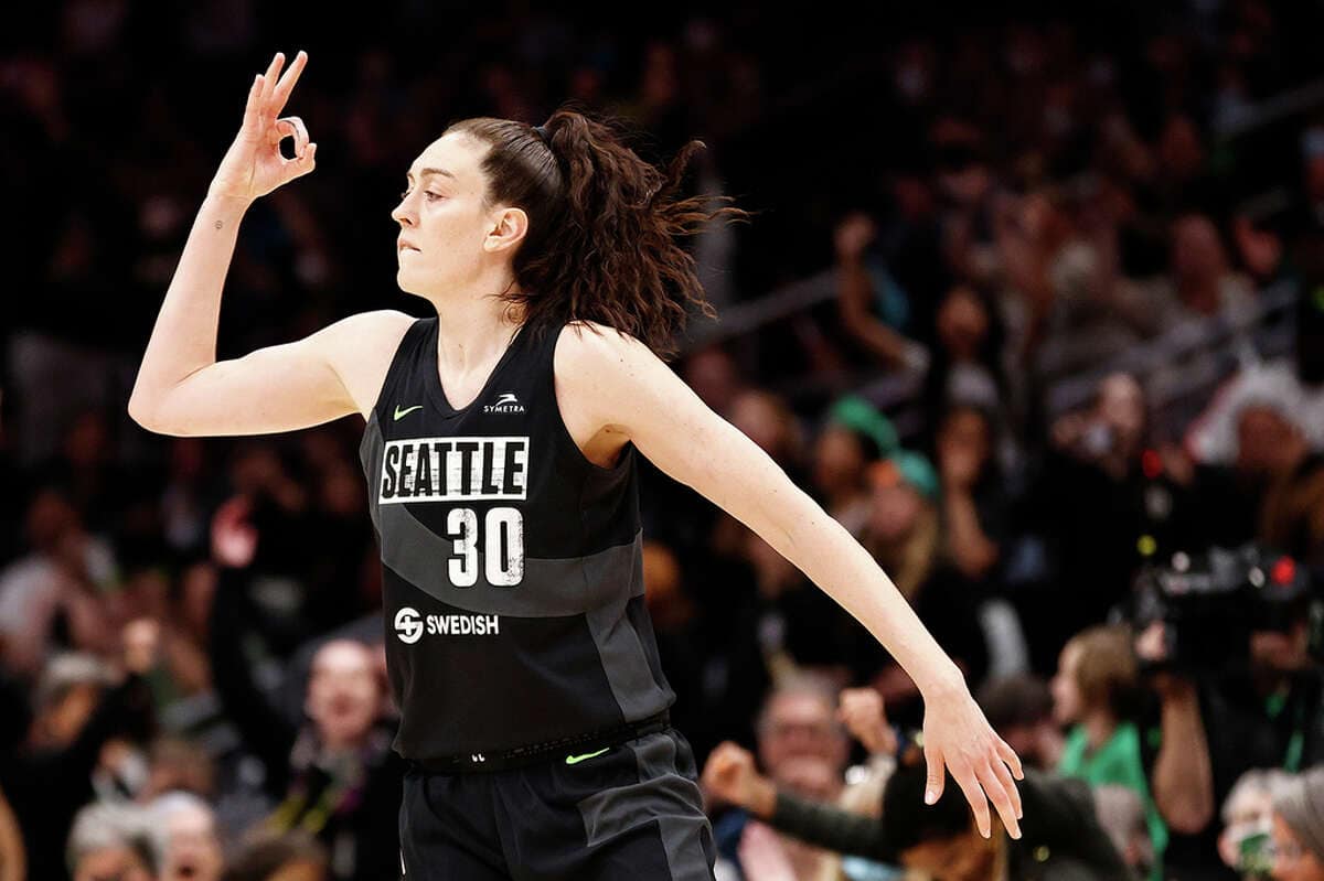 Why Did Breanna Stewart leave Seattle storm