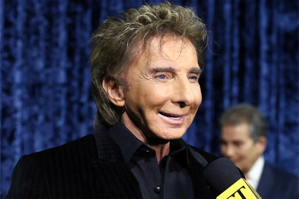 Barry Manilow Before and After His Plastic Surgery