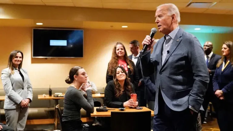 Biden's old age continues to create more trouble for him during his campaign (Credits: KTVL)