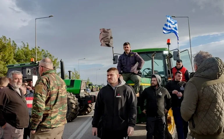 Greek framers take their protest to Athens (Credits: Greek Reporter)