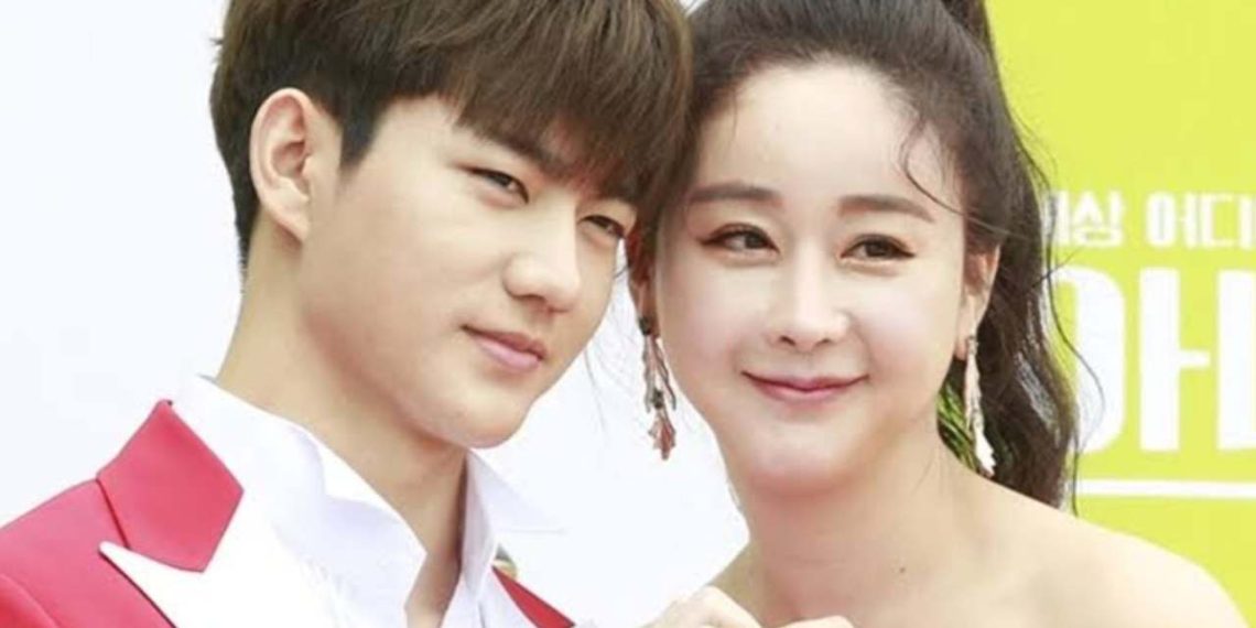 Ham So Won and Jin Hua (Credit: allkpop)