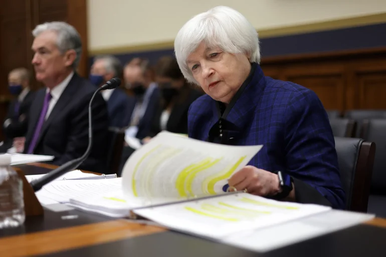 Yellen underscores urgency for legislative action on marijuana banking issues (Credits: Getty Images)