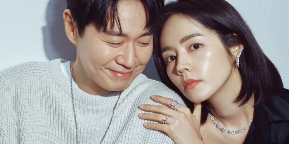 Yeon Jung-hoon and Han Ga-in's stunning couple shoot