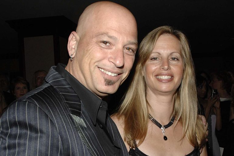 Howie Mandel and his wife