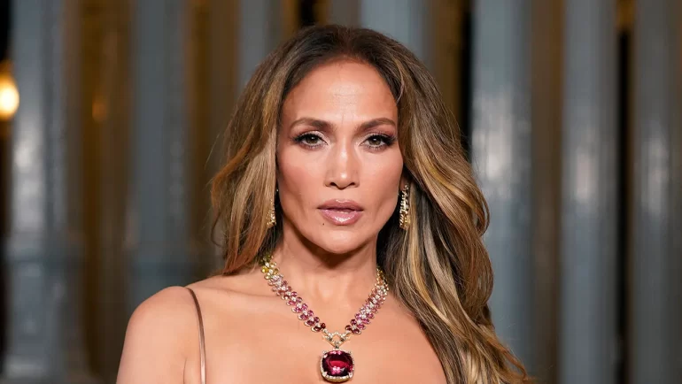 Jennifer Lopez