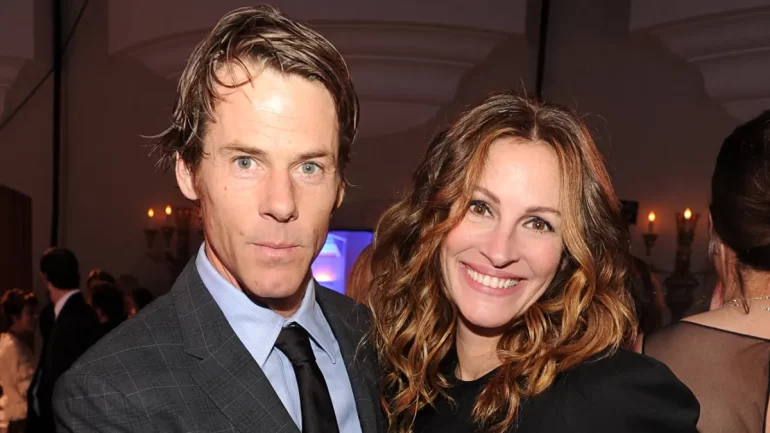 Julia Roberts and Danny Moder