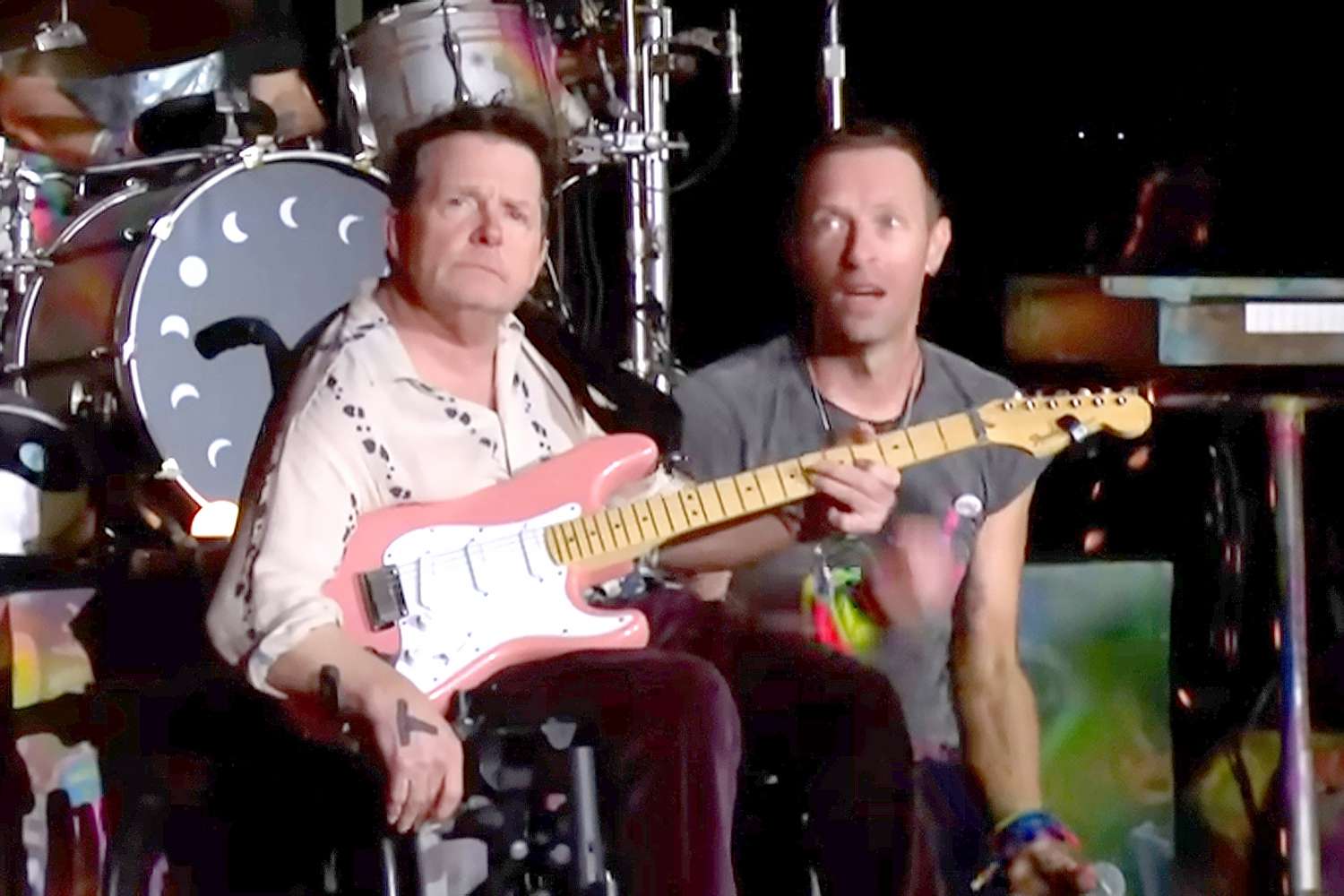  Michael J. Fox Joins Coldplay at Glastonbury: A Memorable Musical Tribute