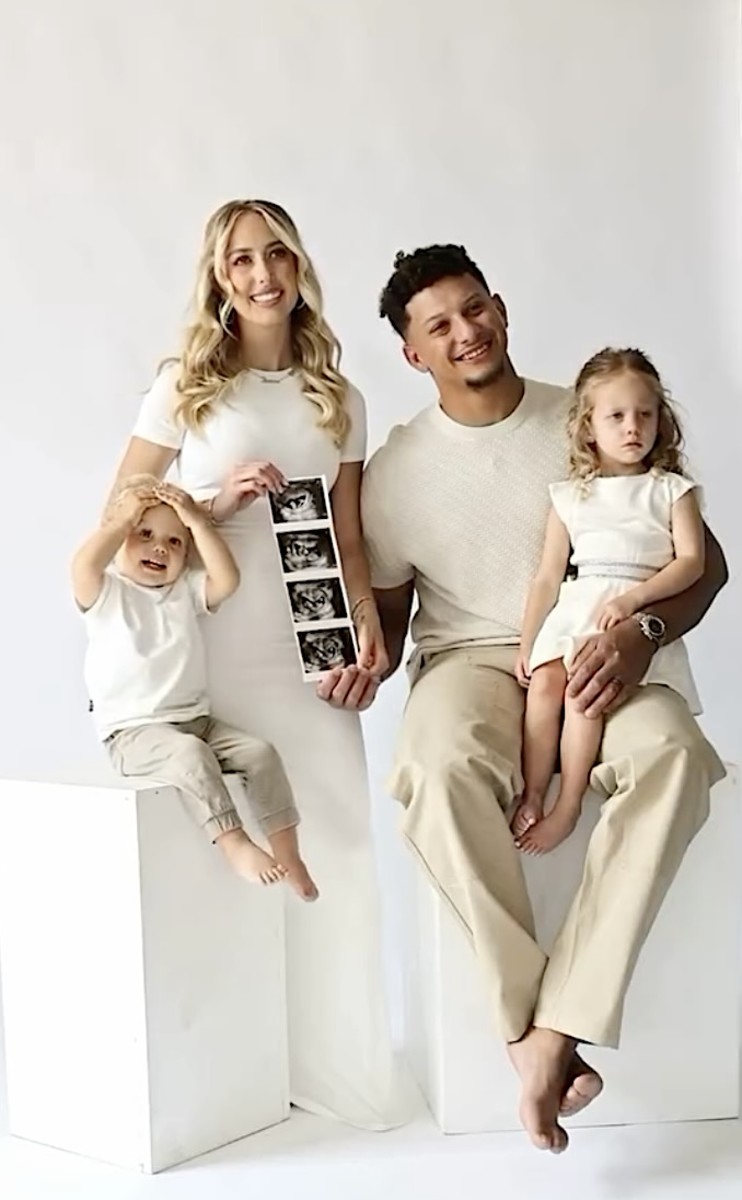 Patrick Mahomes and Brittany Mahomes Announce They’re Expecting Another Baby Girl