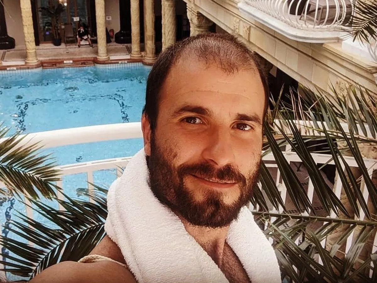 Spanish Actor Julián Ortega Dies at 41 After Cardiac Arrest on Cádiz Beach, Colleagues and Fans Mourn Sudden Loss