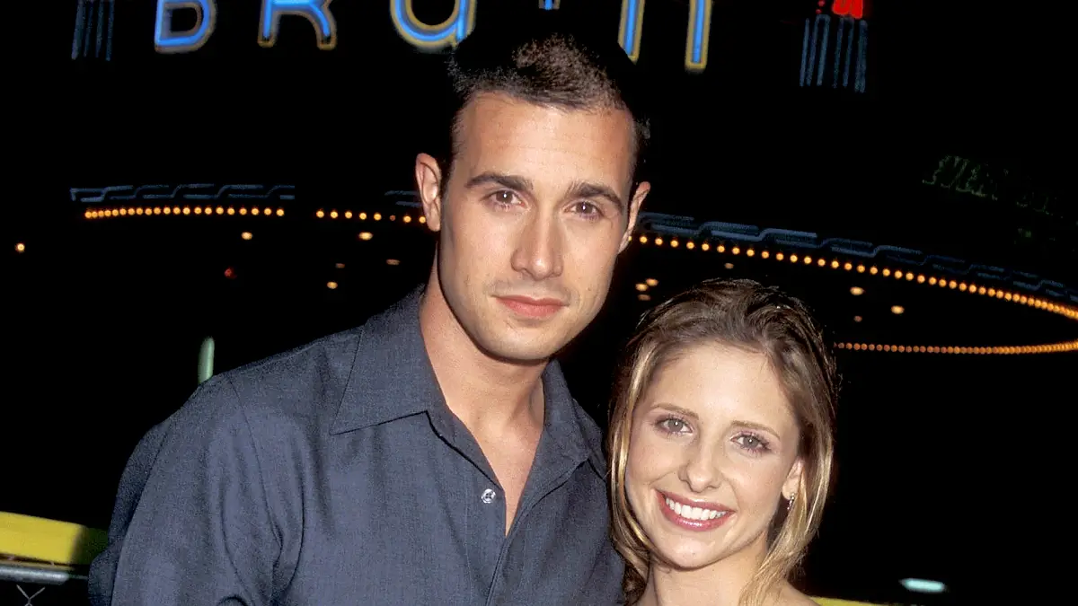 Freddie Prinze Jr and Sarah Michelle Gellar