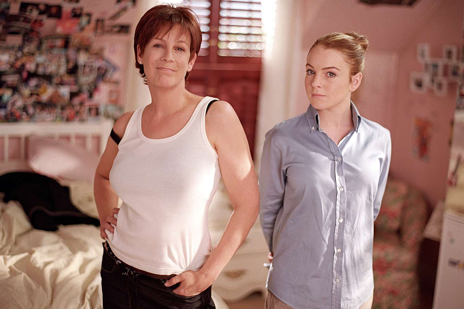 Jamie Lee Curtis Praises Lindsay Lohan's Joyful Transition into Motherhood, Celebrating Their Bond and Freaky Friday Sequel